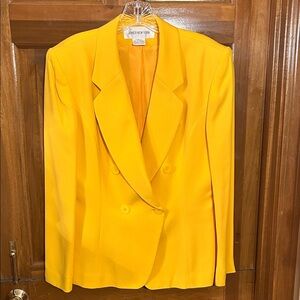 Jones New York Women's Vibrant Yellow Suit Jacket